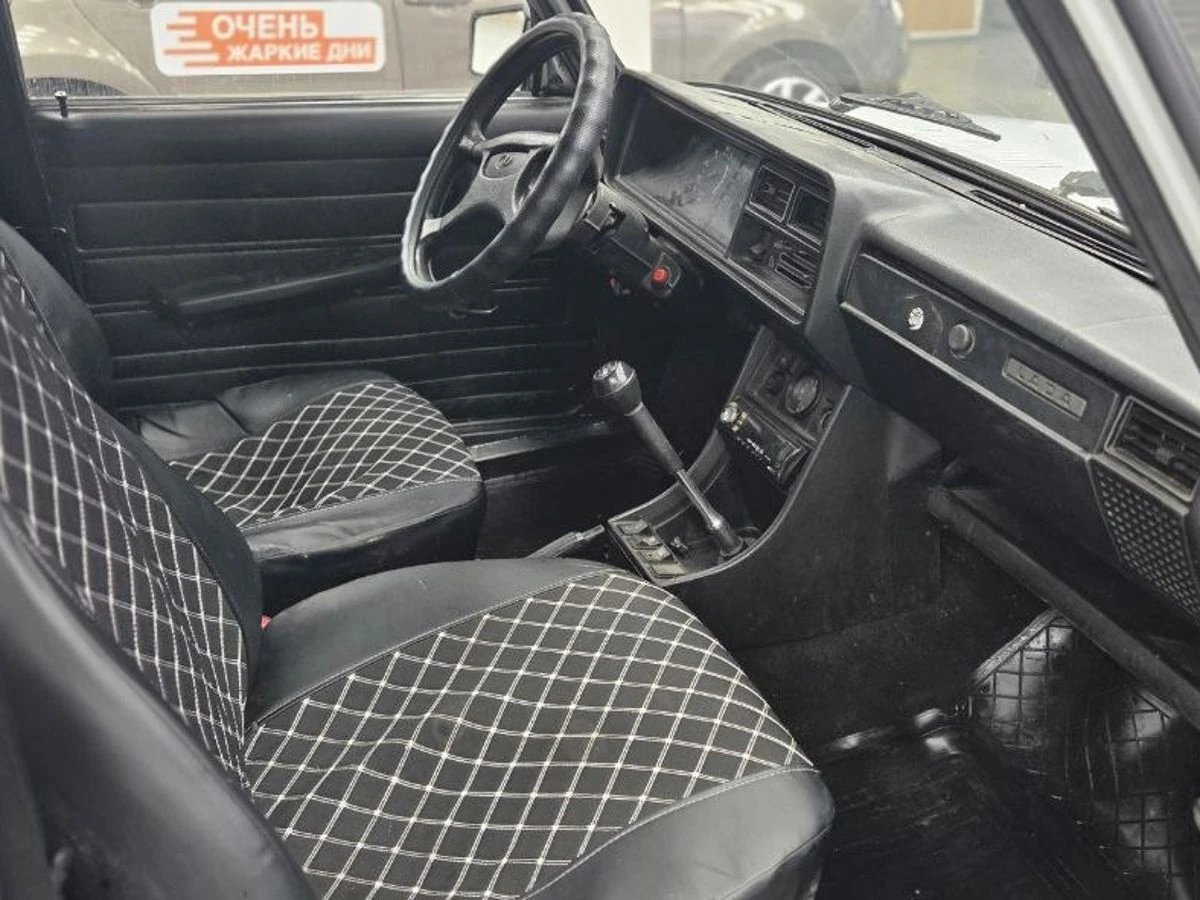 Lada (ВАЗ) 2107, 2007г, задний привод, механика