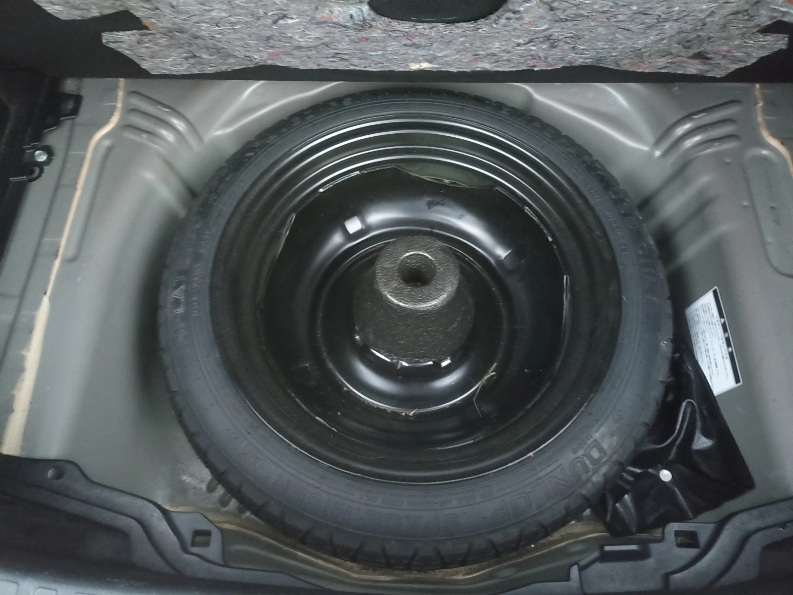 Toyota Aqua, 2017г, передний привод, вариатор