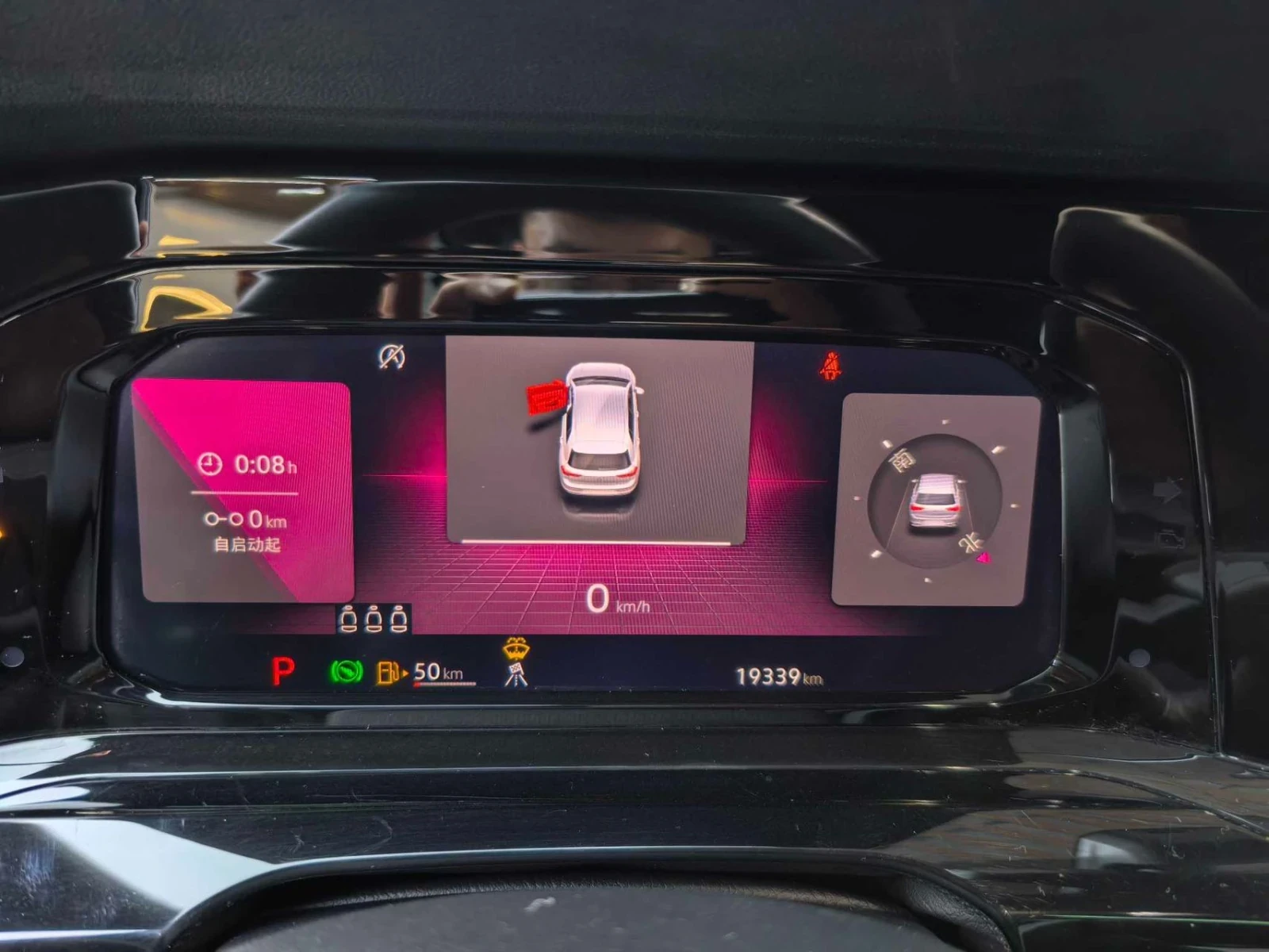 Volkswagen Golf, 2022г, передний привод, робот