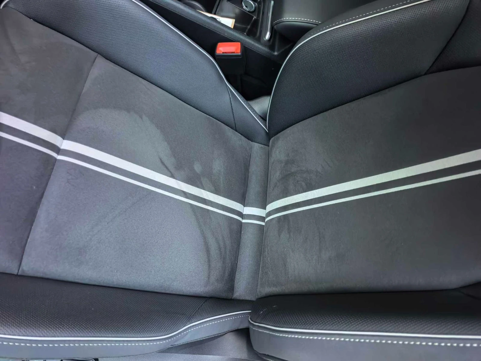 Volkswagen Golf, 2022г, передний привод, робот