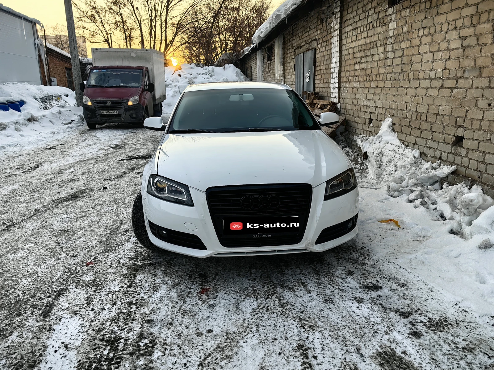 Audi A3, 2011г, передний привод, робот