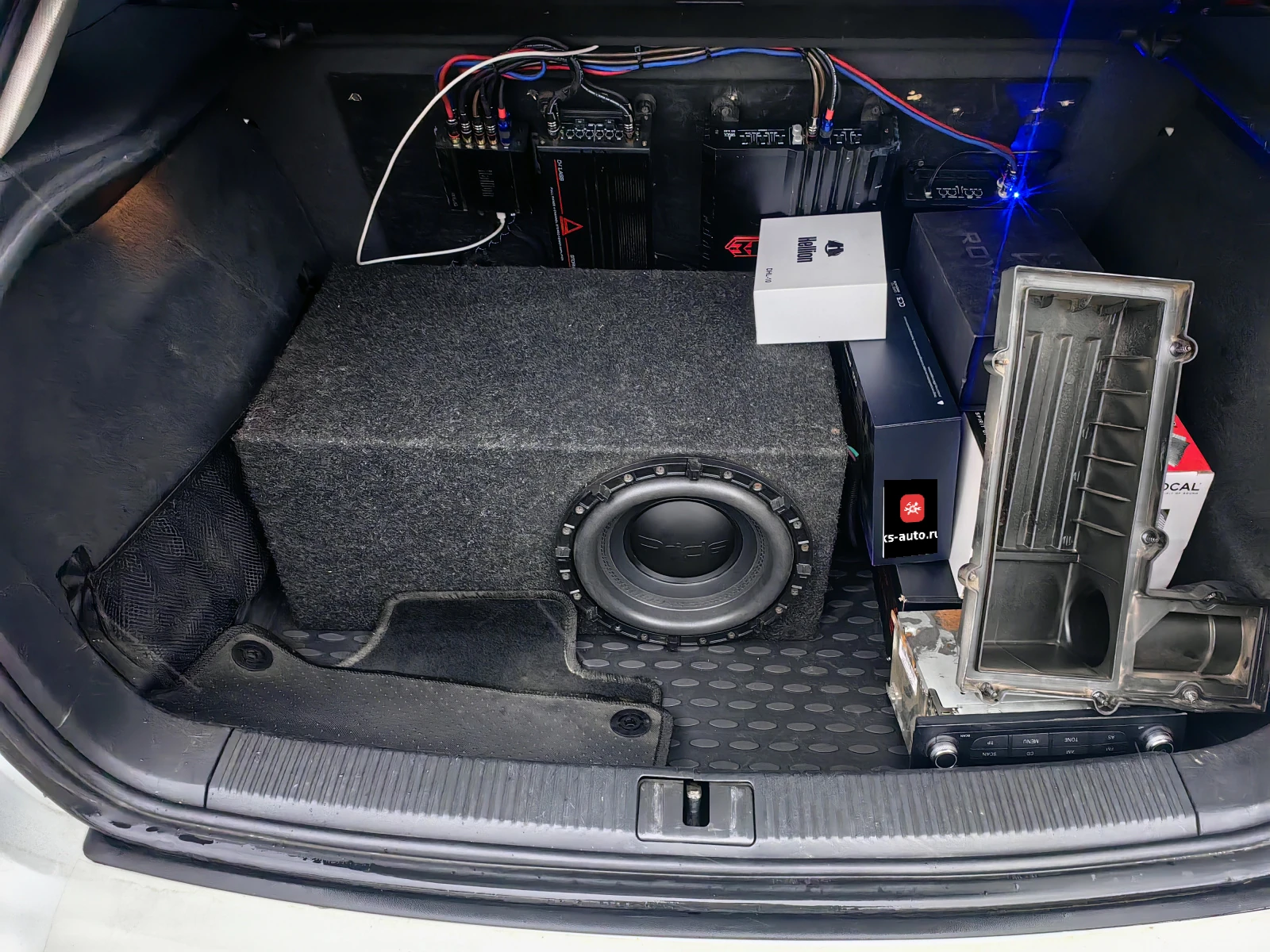 Audi A3, 2011г, передний привод, робот