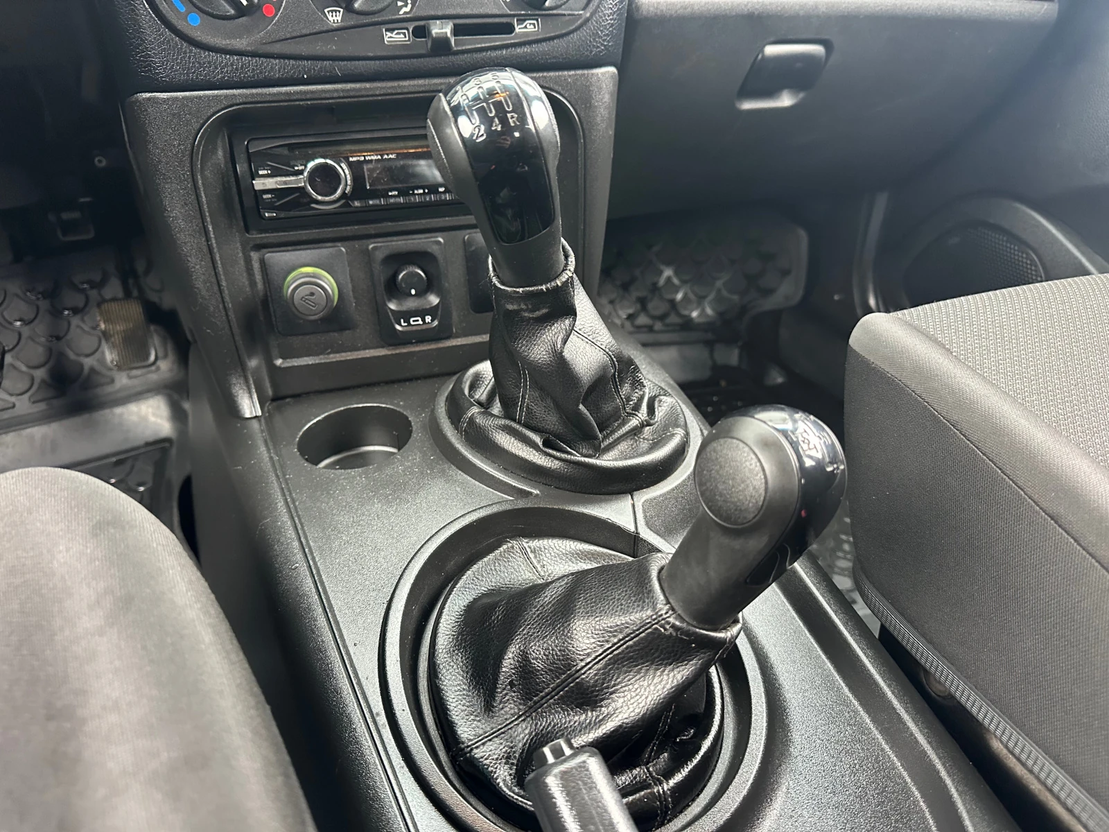 Chevrolet Niva, 2014г, полный привод, механика