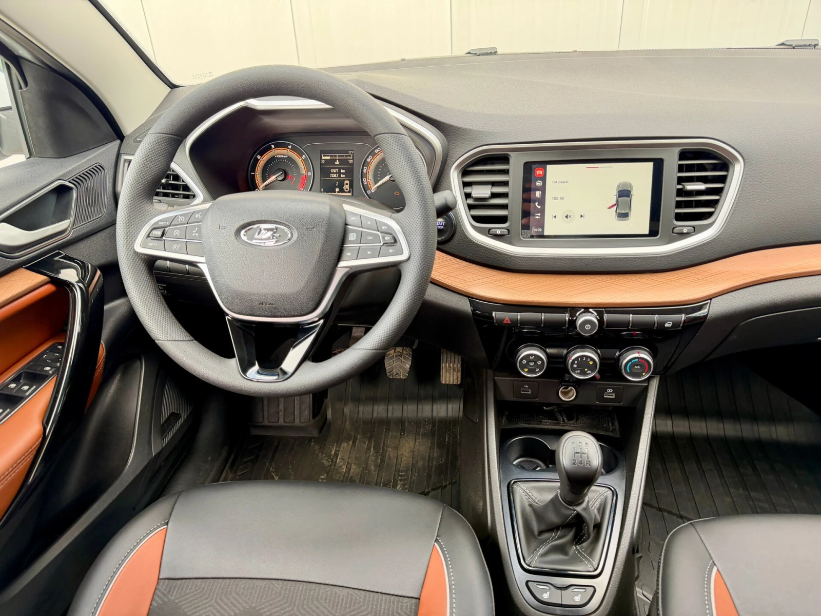 Lada (ВАЗ) Vesta, 2024г, передний привод, механика