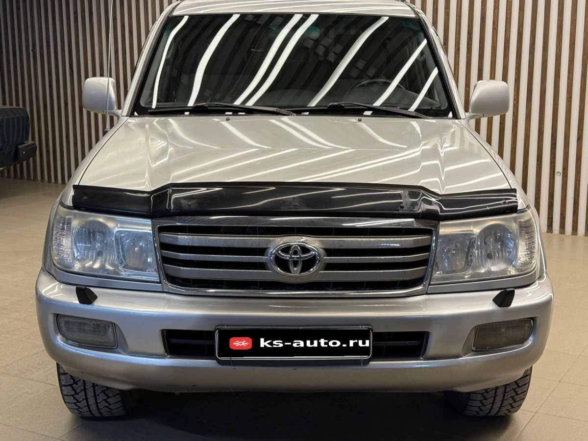 Toyota Land Cruiser, 2006г, полный привод, механика