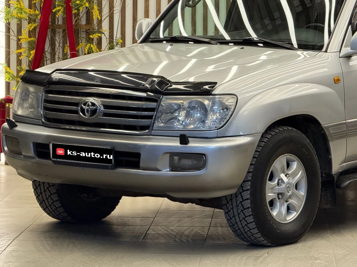 Toyota Land Cruiser, 2006г, полный привод, механика