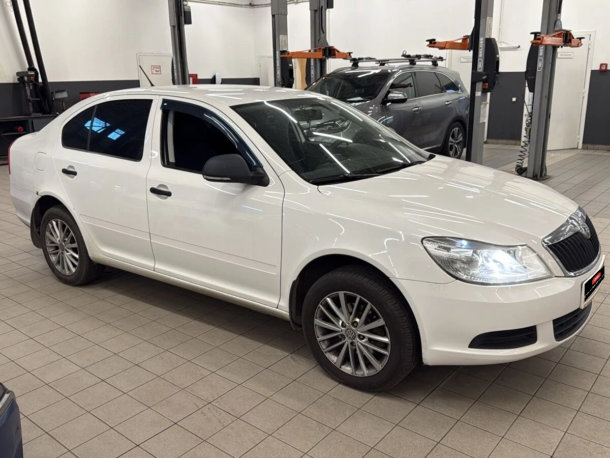 Skoda Octavia, 2012г, передний привод, механика