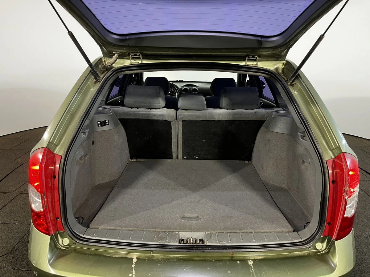 Chevrolet Lacetti, 2006г, передний привод, механика