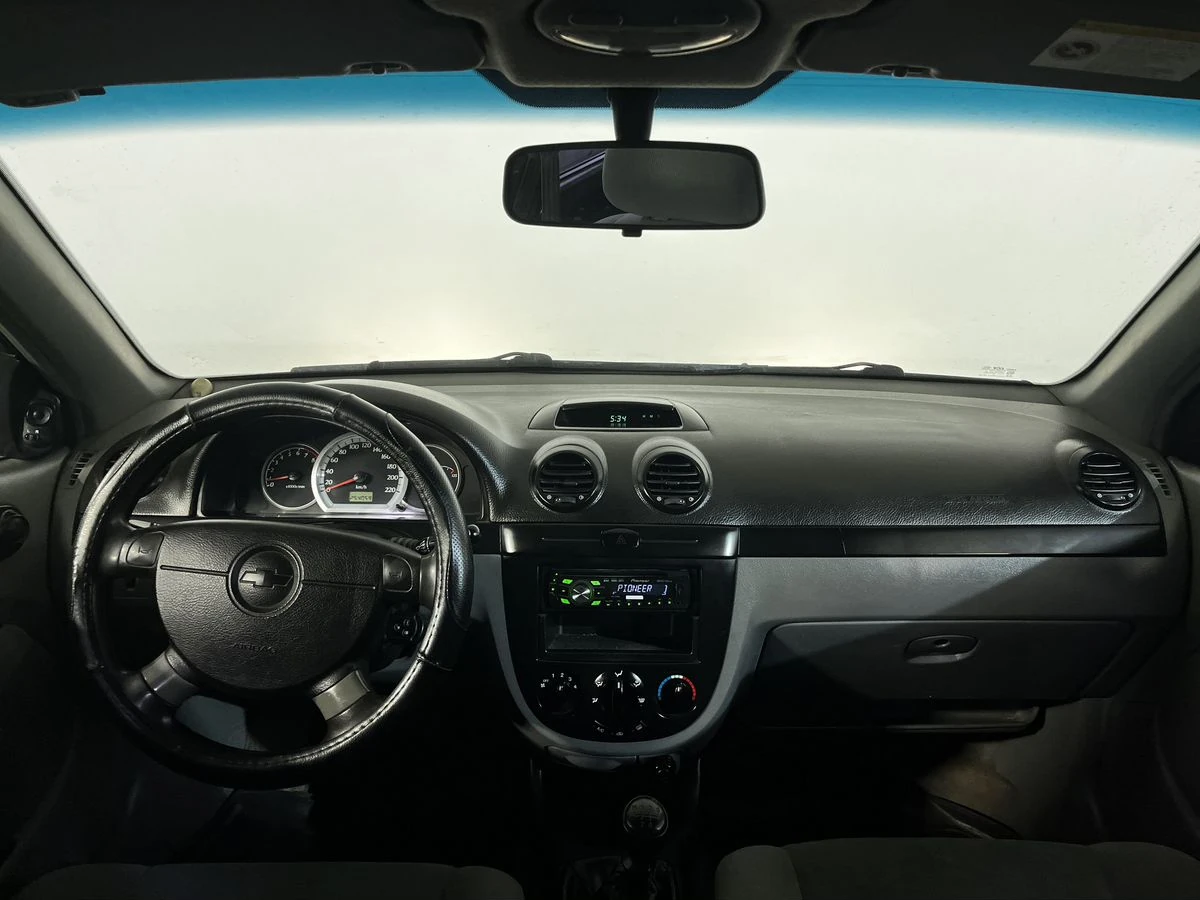 Chevrolet Lacetti, 2006г, передний привод, механика