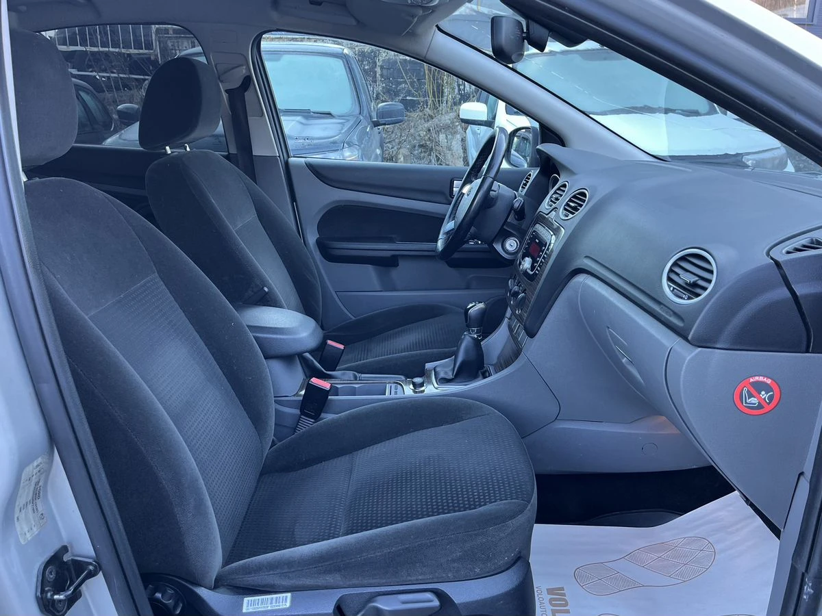 Ford Focus, 2009г, передний привод, механика