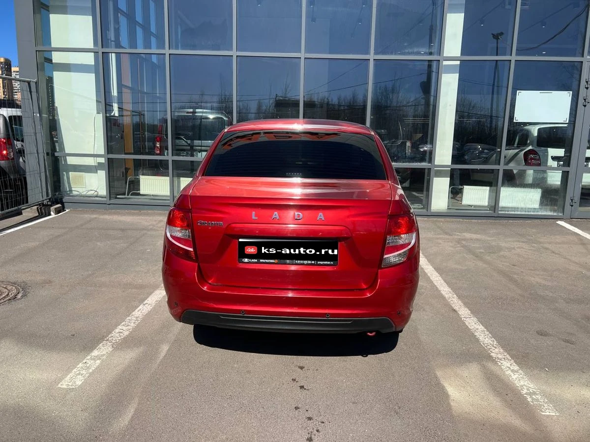 Lada (ВАЗ) Granta, 2021г, передний привод, автомат