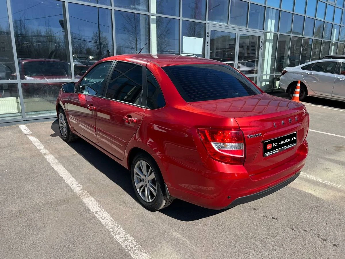 Lada (ВАЗ) Granta, 2021г, передний привод, автомат