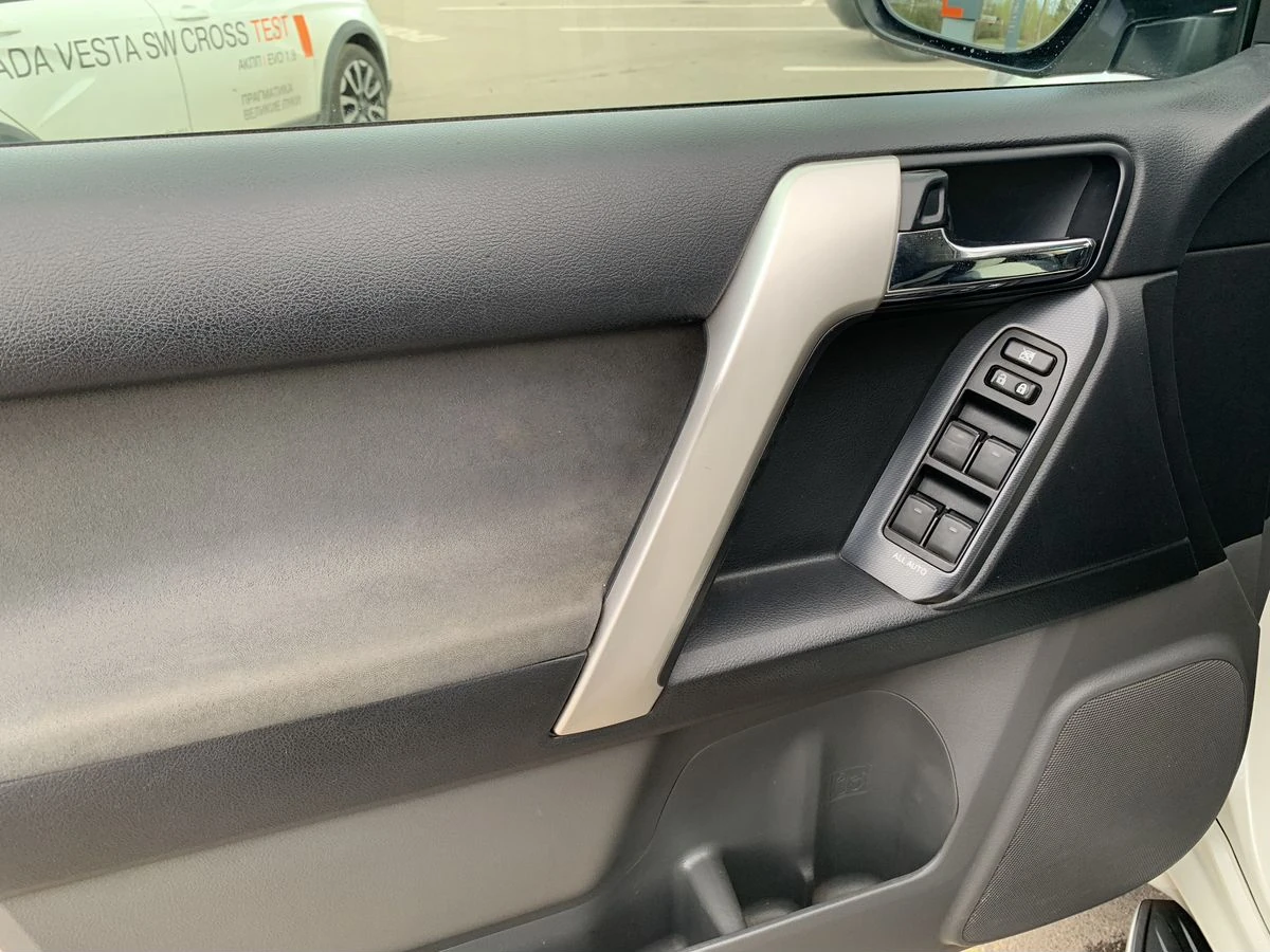 Toyota Land Cruiser Prado, 2013г, полный привод, автомат