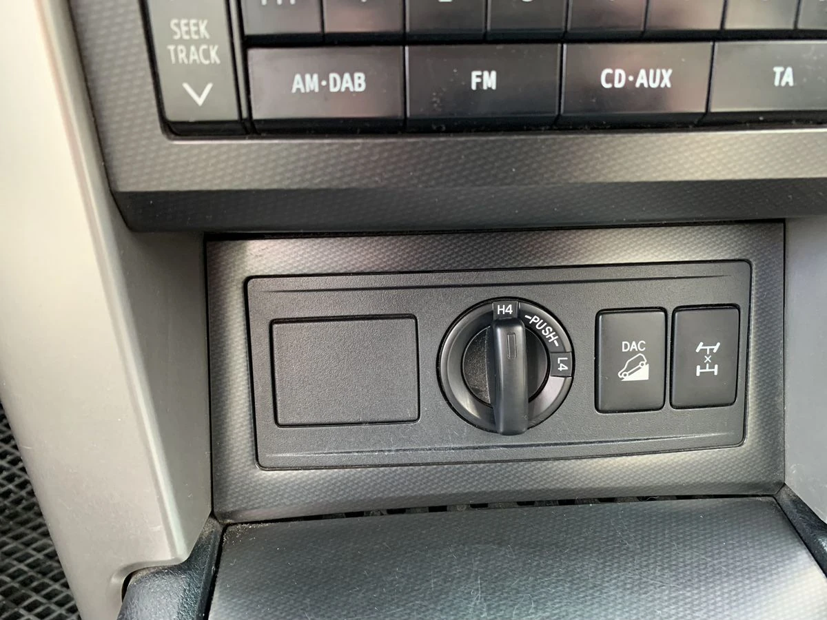 Toyota Land Cruiser Prado, 2013г, полный привод, автомат