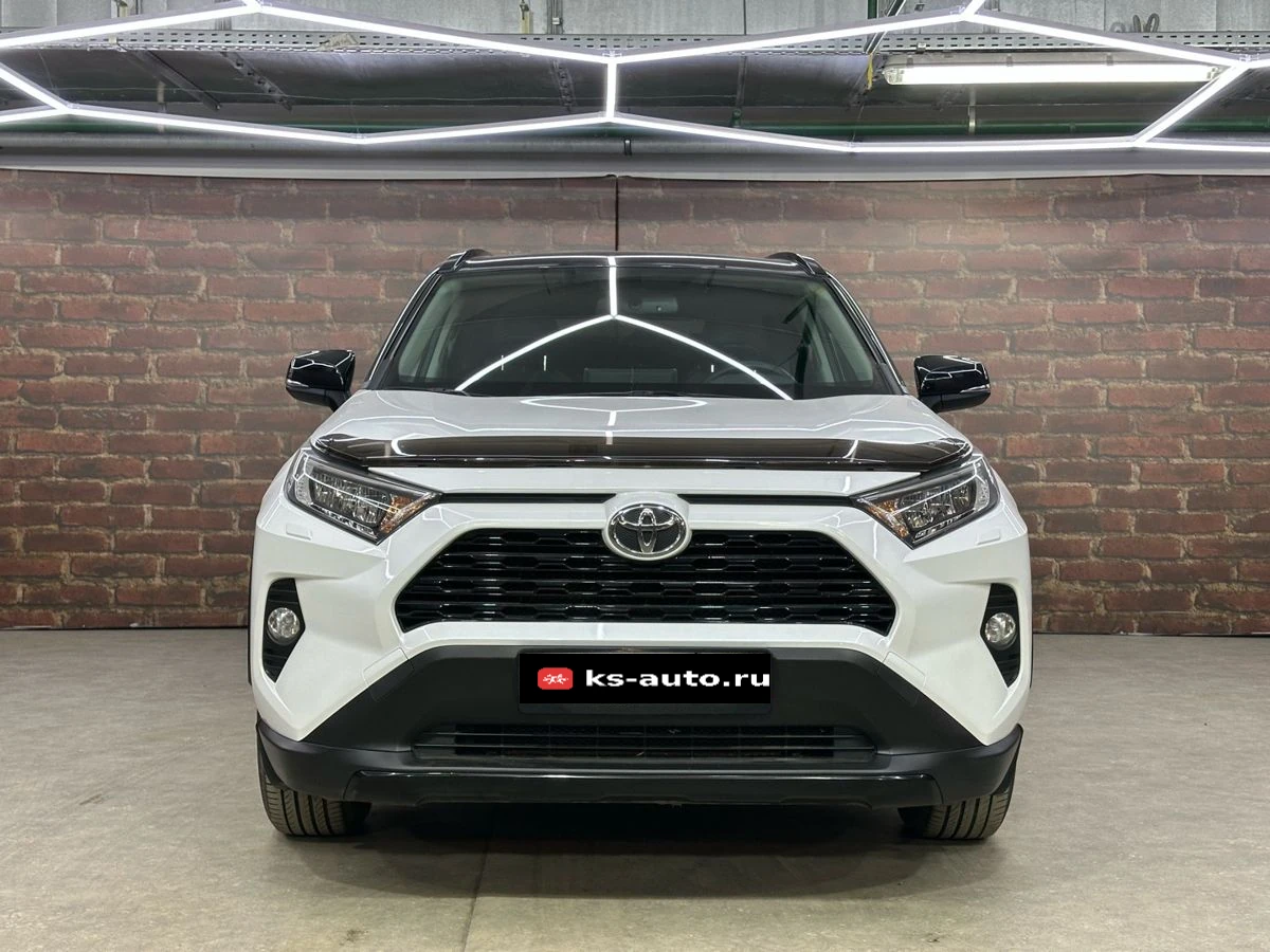 Toyota RAV4, 2020г, полный привод, автомат