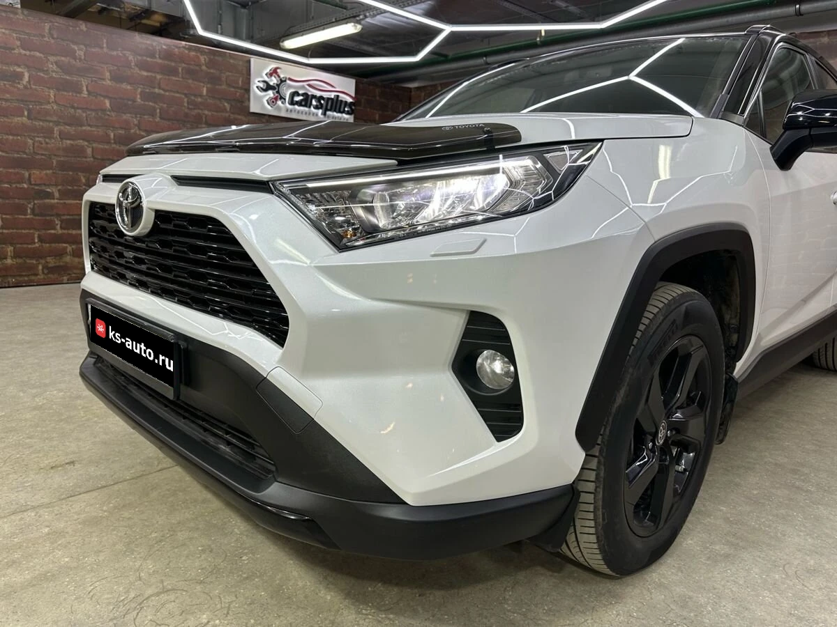 Toyota RAV4, 2020г, полный привод, автомат