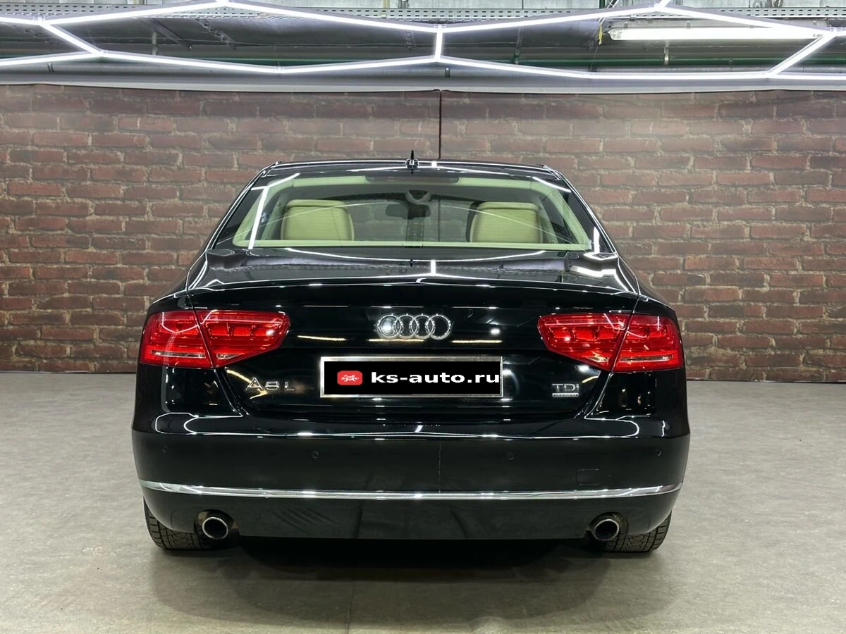 Audi A8, 2011г, полный привод, автомат