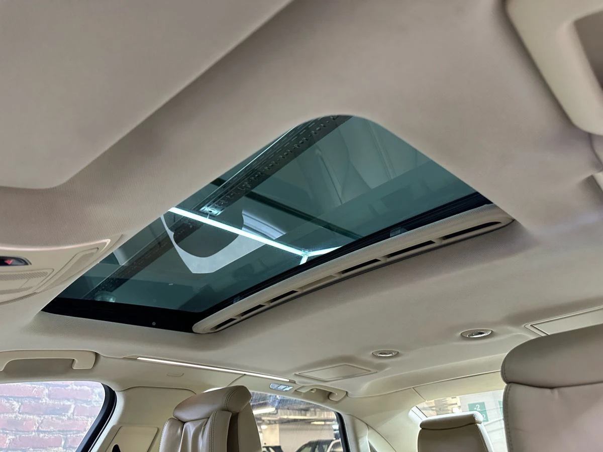 Audi A8, 2011г, полный привод, автомат