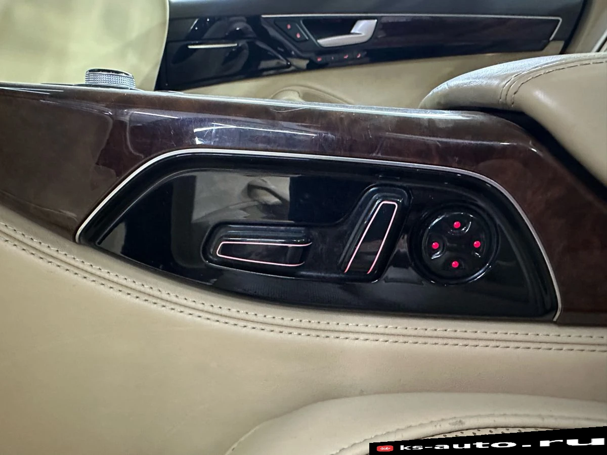 Audi A8, 2011г, полный привод, автомат