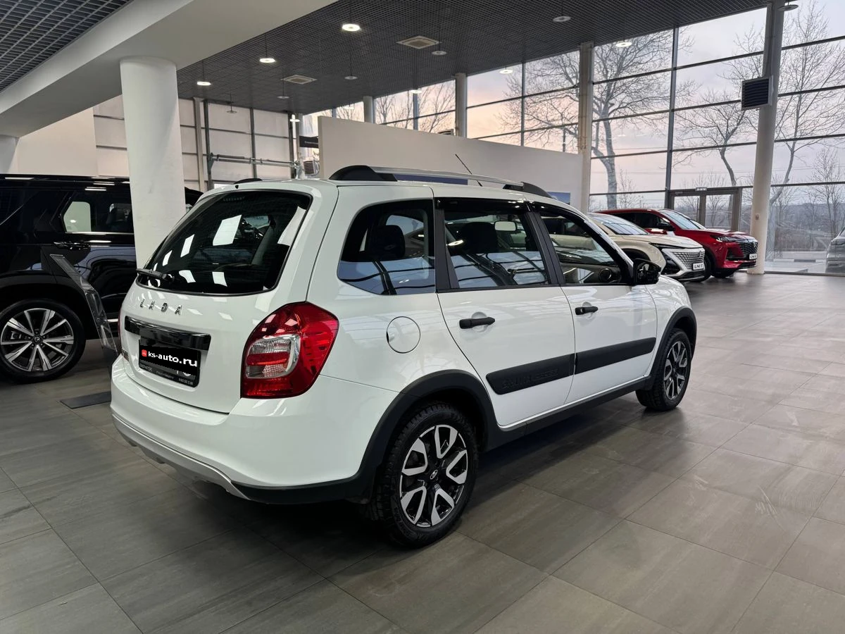 Lada (ВАЗ) Granta, 2024г, передний привод, механика