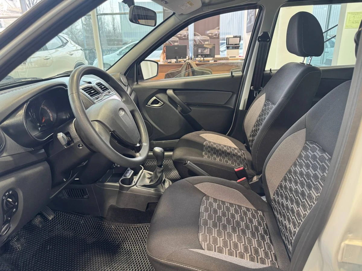 Lada (ВАЗ) Granta, 2024г, передний привод, механика