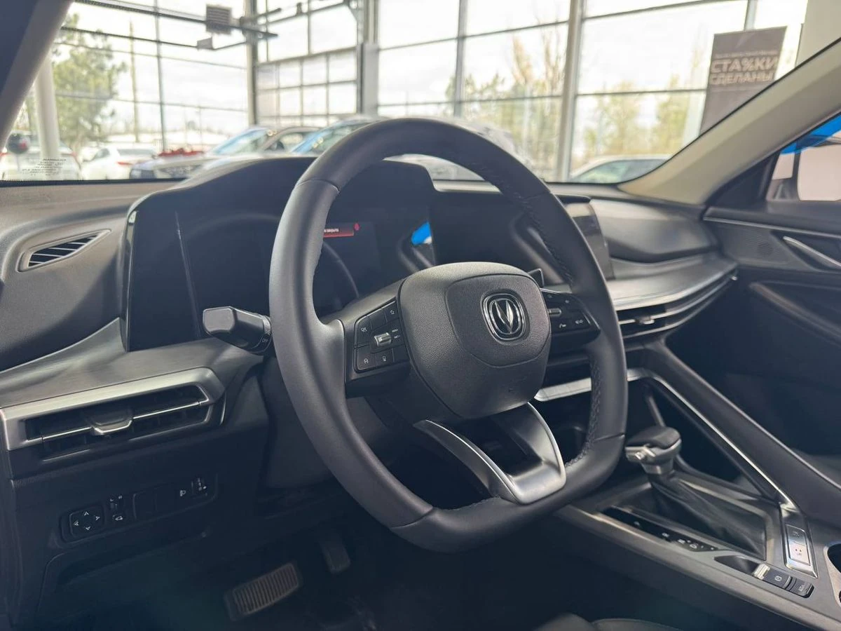 Changan CS35 Plus, 2023г, передний привод, робот