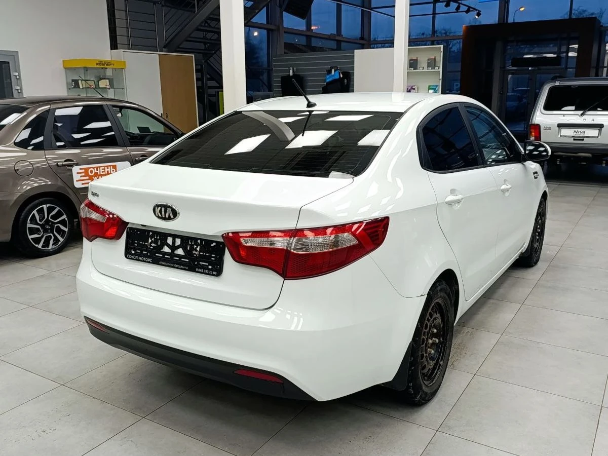 Kia Rio, 2013г, передний привод, механика