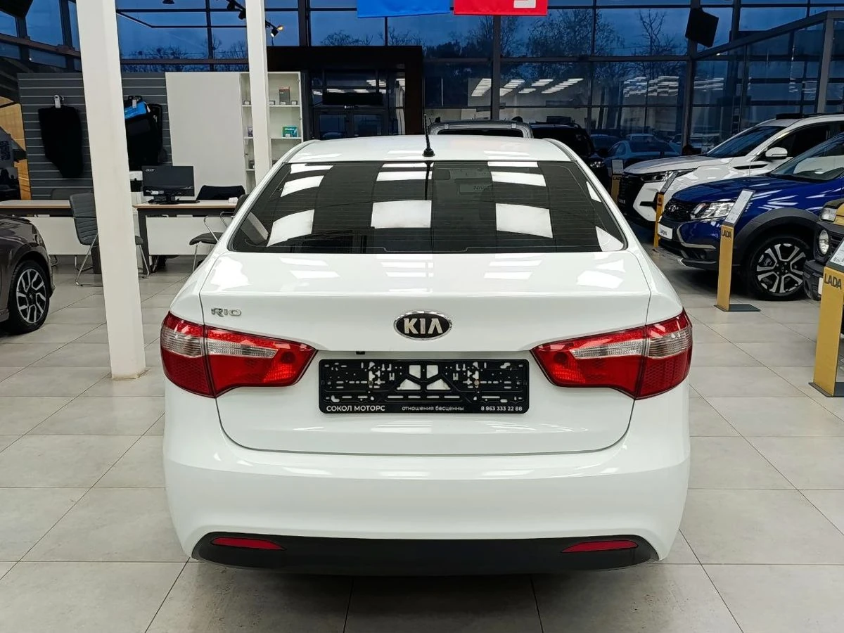 Kia Rio, 2013г, передний привод, механика