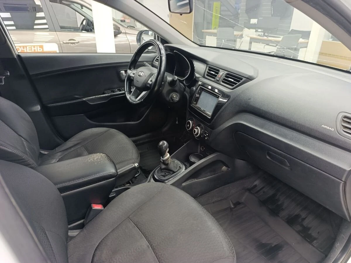 Kia Rio, 2013г, передний привод, механика