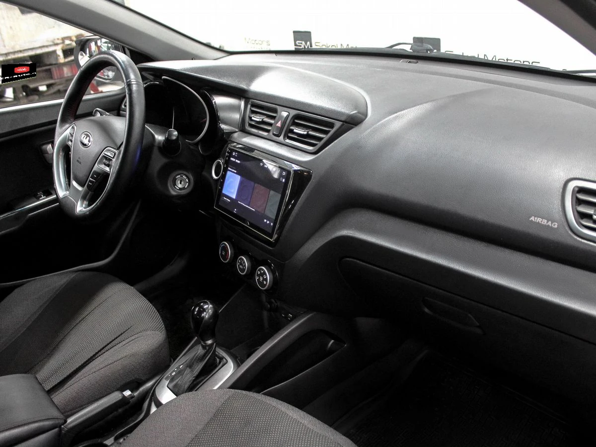 Kia Rio, 2015г, передний привод, автомат