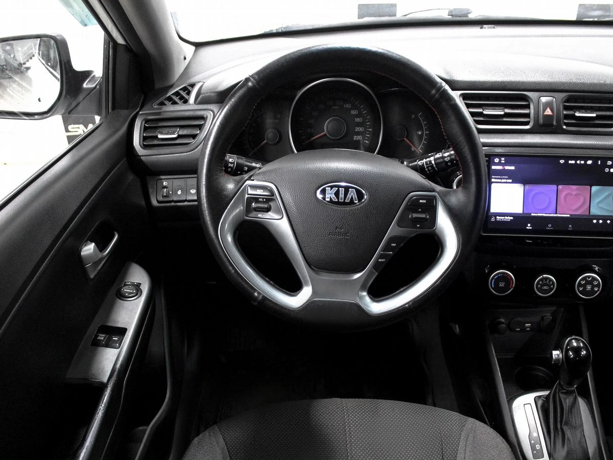 Kia Rio, 2015г, передний привод, автомат