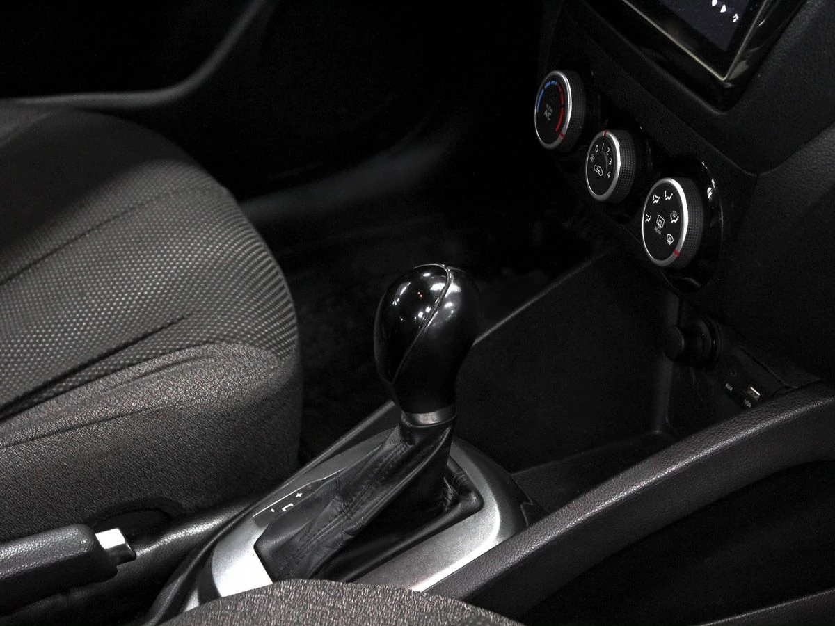 Kia Rio, 2015г, передний привод, автомат