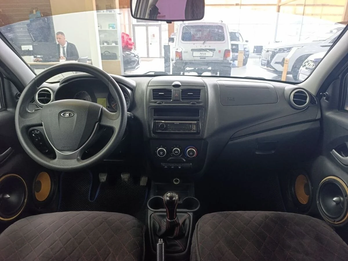 Lada (ВАЗ) Kalina, 2015г, передний привод, механика