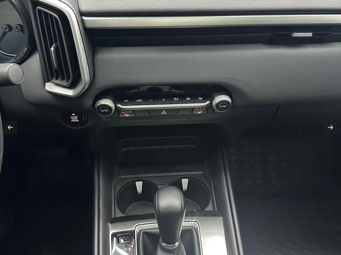 Mazda CX-50, 2023г, передний привод, автомат