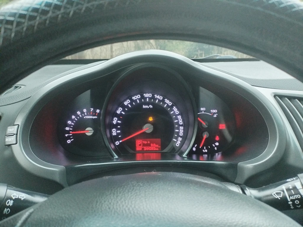 Kia Sportage, 2010г, передний привод, автомат