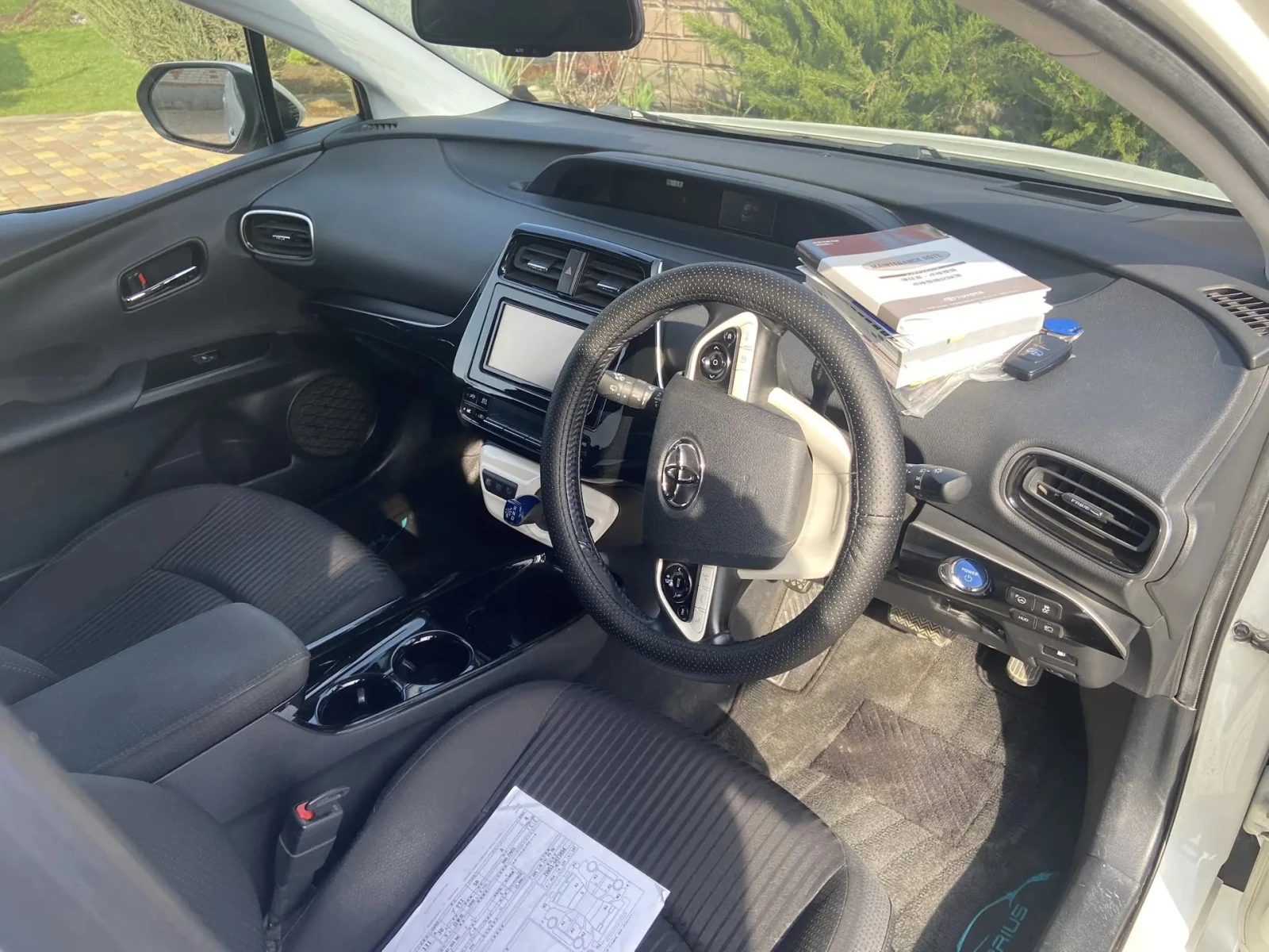 Toyota Prius, 2018г, передний привод, автомат