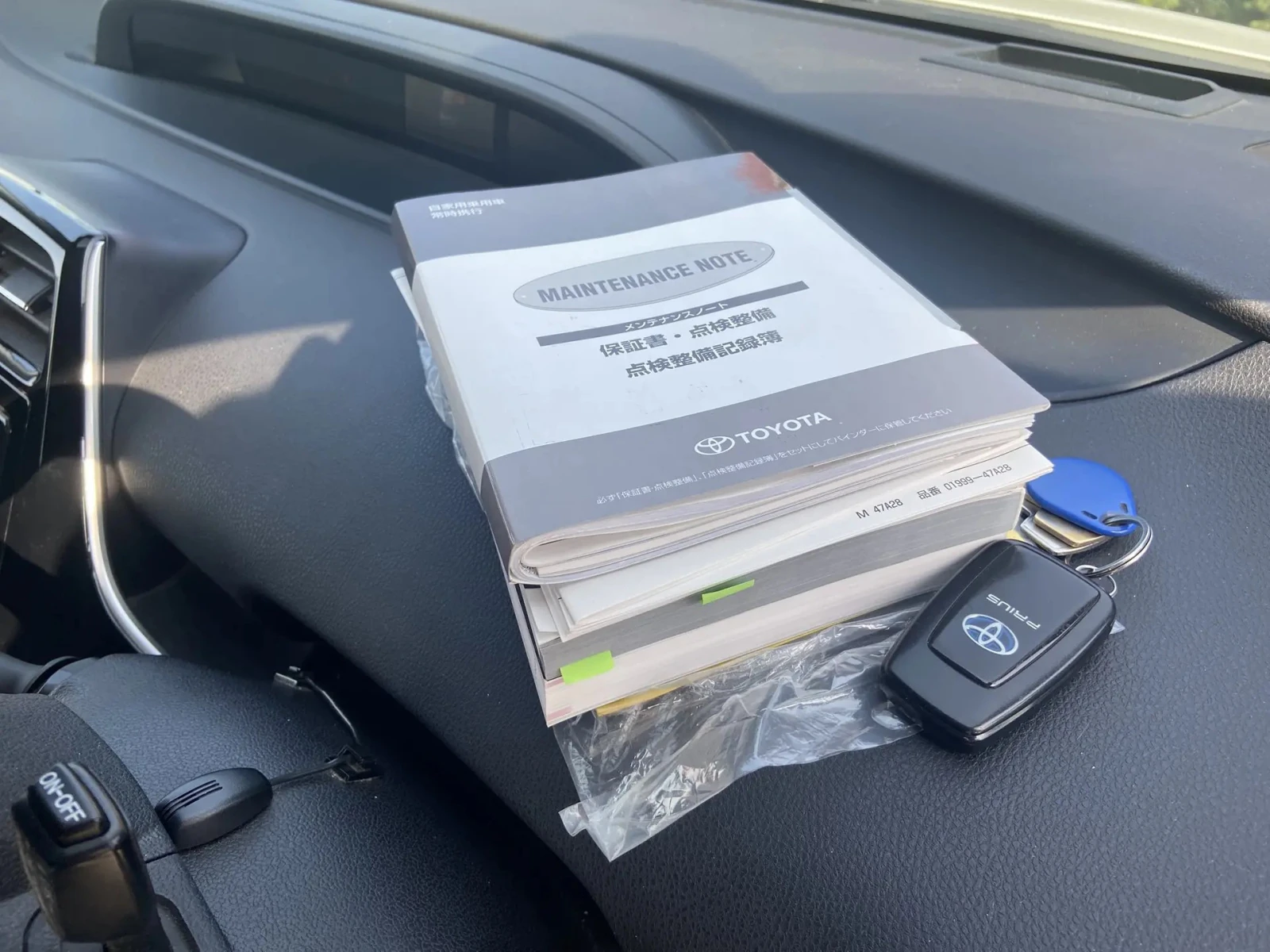 Toyota Prius, 2018г, передний привод, автомат