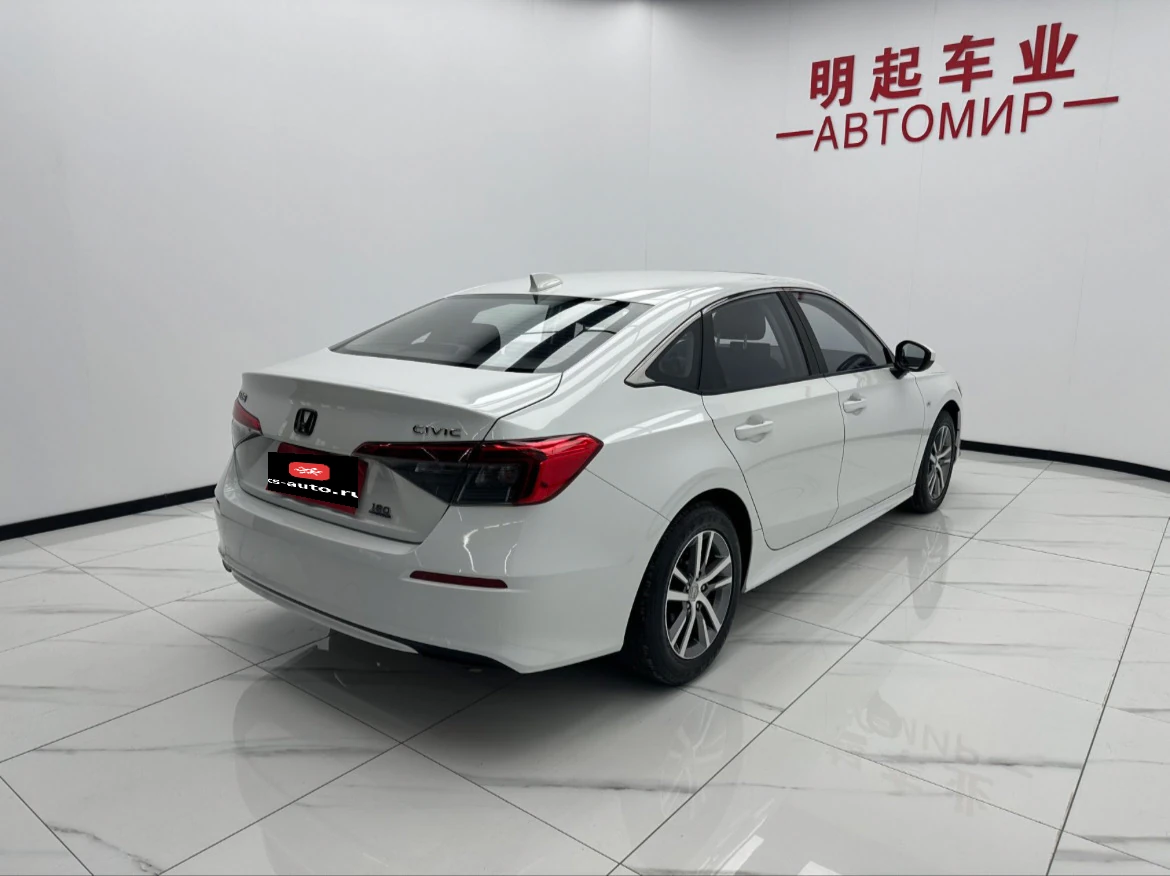 Honda Civic, 2022г, передний привод, вариатор