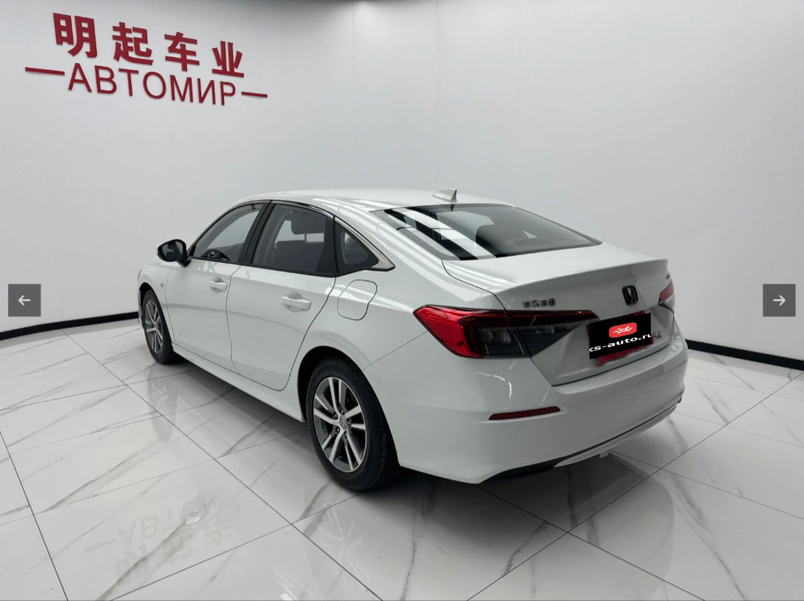 Honda Civic, 2022г, передний привод, вариатор