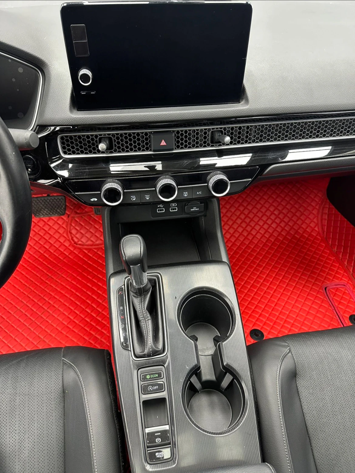 Honda Civic, 2022г, передний привод, вариатор