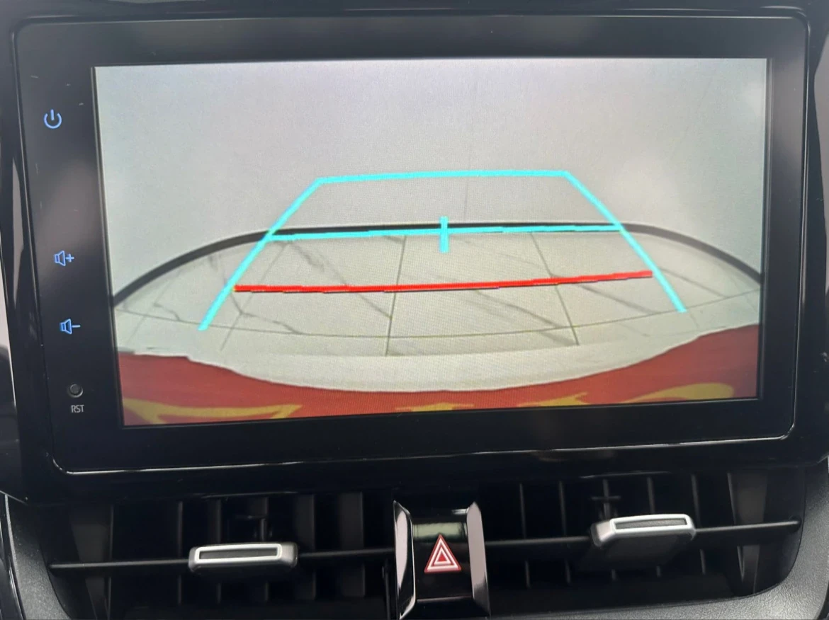 Toyota Corolla, 2022г, передний привод, вариатор