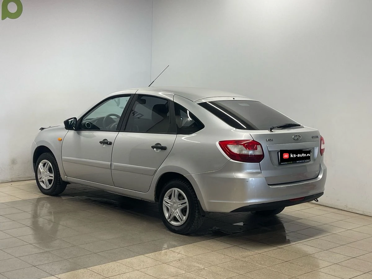 Lada (ВАЗ) Granta, 2014г, передний привод, механика