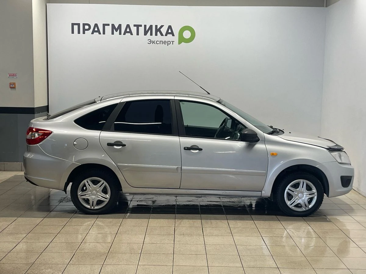 Lada (ВАЗ) Granta, 2014г, передний привод, механика