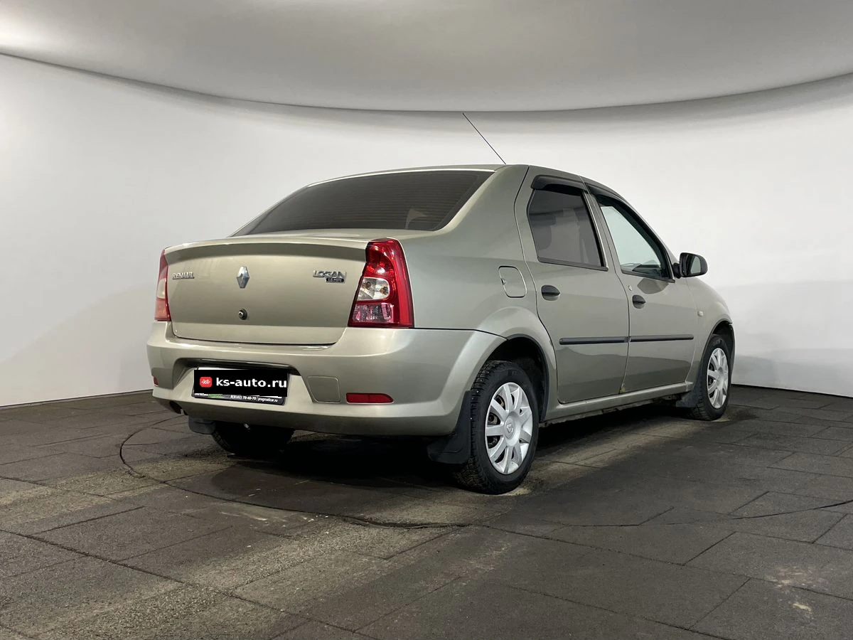 Renault Logan, 2011г, передний привод, механика