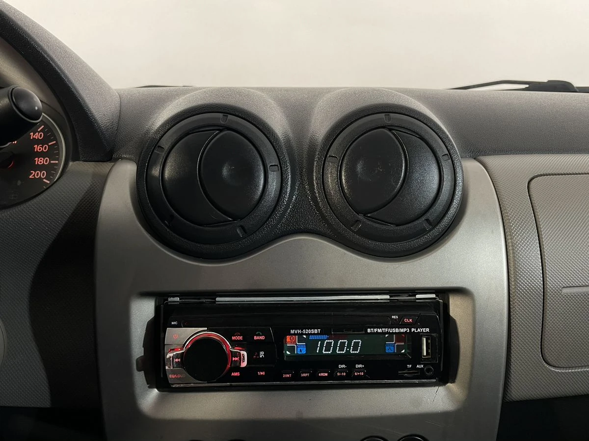 Renault Logan, 2011г, передний привод, механика