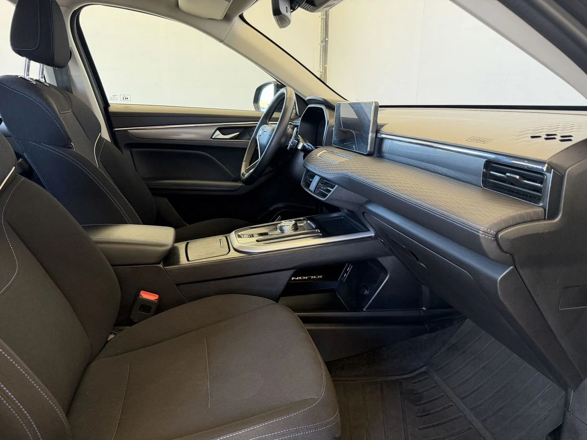 Haval Jolion, 2023г, полный привод, робот