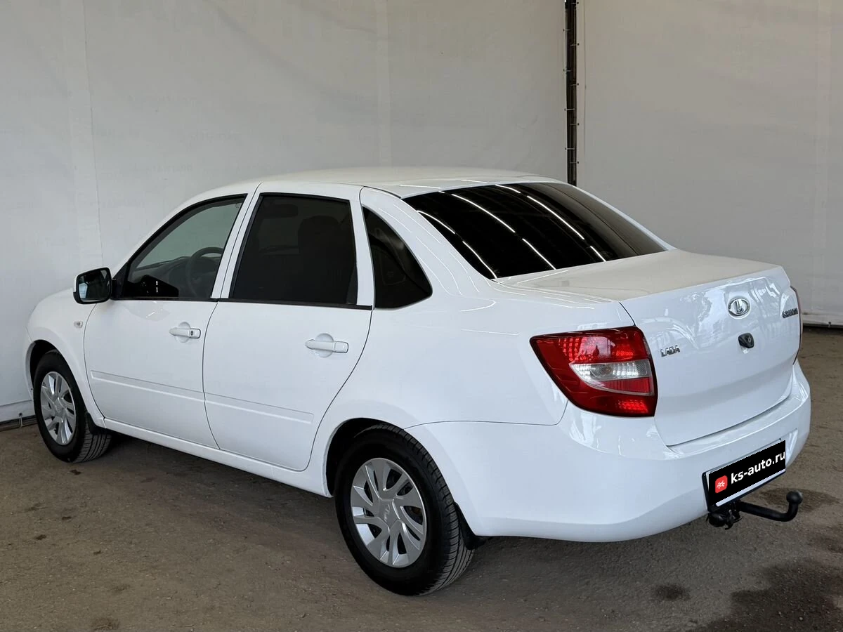 Lada (ВАЗ) Granta, 2018г, передний привод, механика