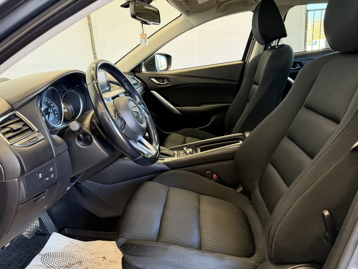 Mazda 6, 2017г, передний привод, автомат