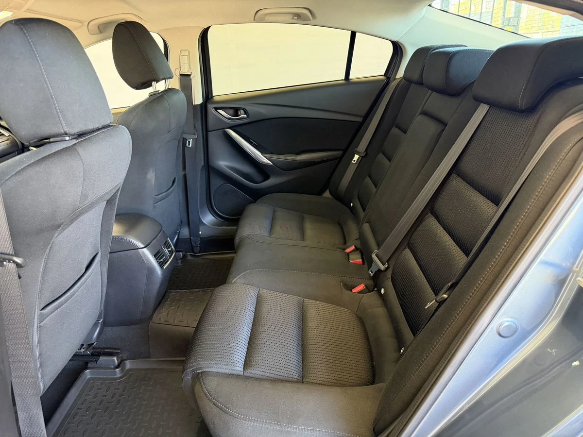 Mazda 6, 2017г, передний привод, автомат