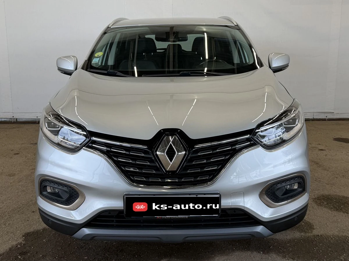 Renault Kadjar, 2020г, передний привод, робот